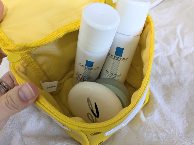 ポーチに収納した様子