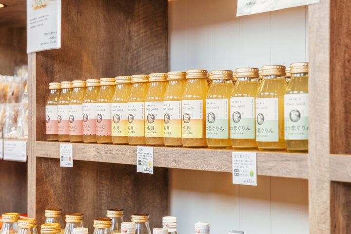 青森りんごのおいしさを新提案。青森みやげに選びたい「あら、りんご。A-FACTORY店」