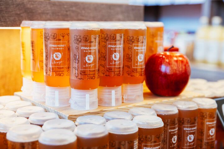 青森りんごのおいしさを新提案。青森みやげに選びたい「あら、りんご。A-FACTORY店」