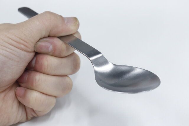 ダイソー ステンレスカトラリーセット スプーン サイズ感