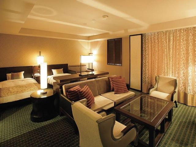 紅葉を眺められる絶景ホテル