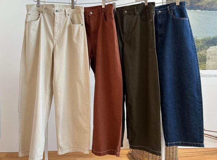 画像: 【UNIQLO and JW ANDERSON】ワイドフィットジーンズ¥4,990 ※一部店舗にて発売 www.uniqlo.com