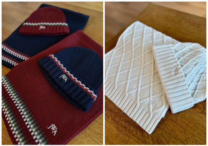 画像: 【UNIQLO and JW ANDERSON】左：ヒートテックマフラー各¥2,990、ヒートテックニットキャップ各¥1,500 右：ヒートテックダイヤステッチマフラー¥2,990、ヒートテックダイヤステッチニットキャップ¥1,500 ※すべて一部店舗で発売 www.uniqlo.com