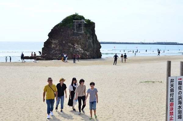 バンライフ上級者のカスタマイズが神すぎる！快適な車中泊を過ごすためのテクニックを紹介