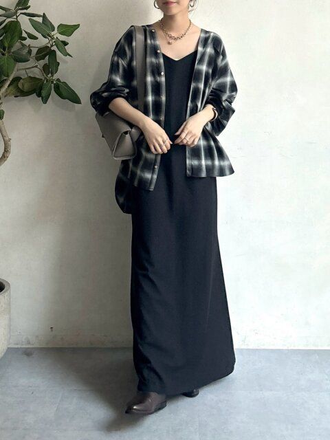 黒ワンピースコーデ2