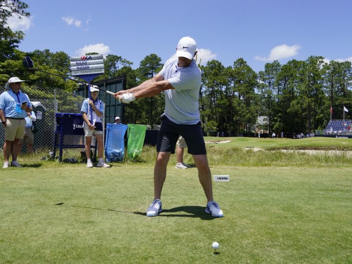 320ヤード飛ばす秘訣とは？マキロイのスイングを解説