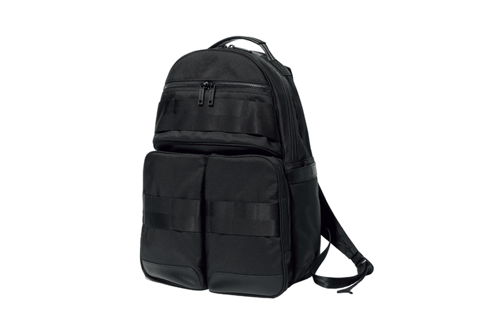 〈ブリーフィング〉のバックパック