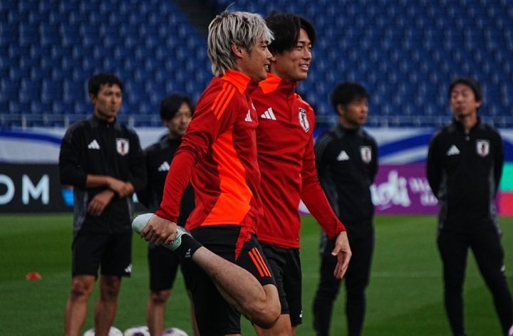 日本代表のイナズマ、FW伊東純也！Qoly編集部が代表練習取材で撮影したスピードスターの写真を公開