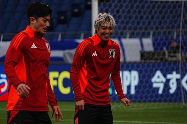 日本代表のイナズマ、FW伊東純也！Qoly編集部が代表練習取材で撮影したスピードスターの写真を公開