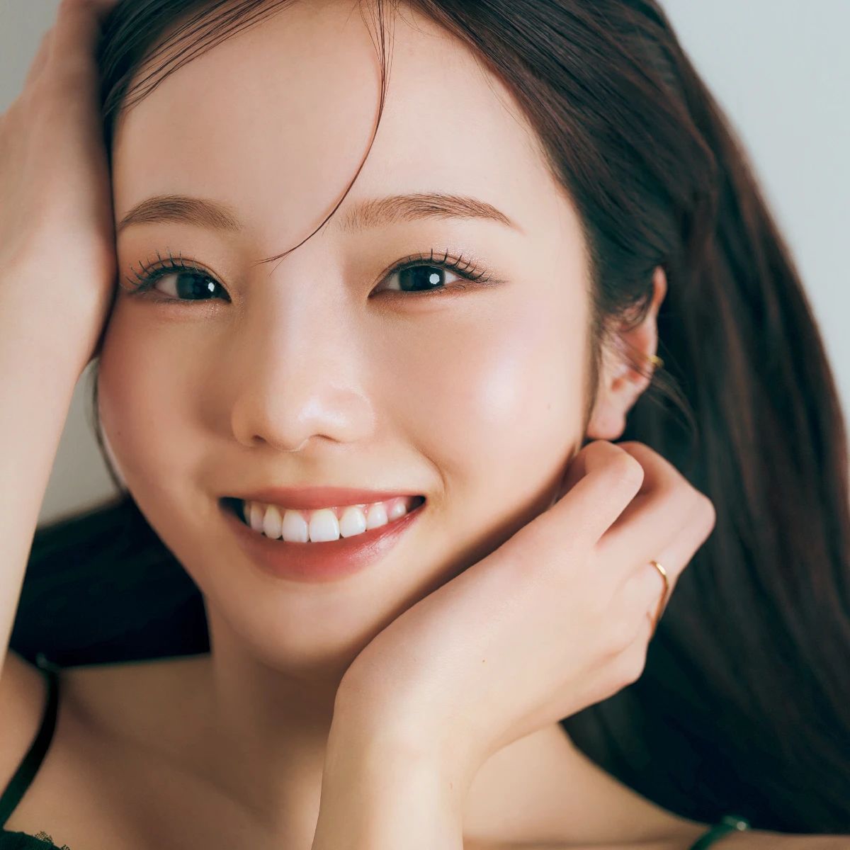本田真凜　顔アップ 本田真凜さんが今したい顔、韓国女優風の女神メイクに挑戦！ | TRILL【トリル】