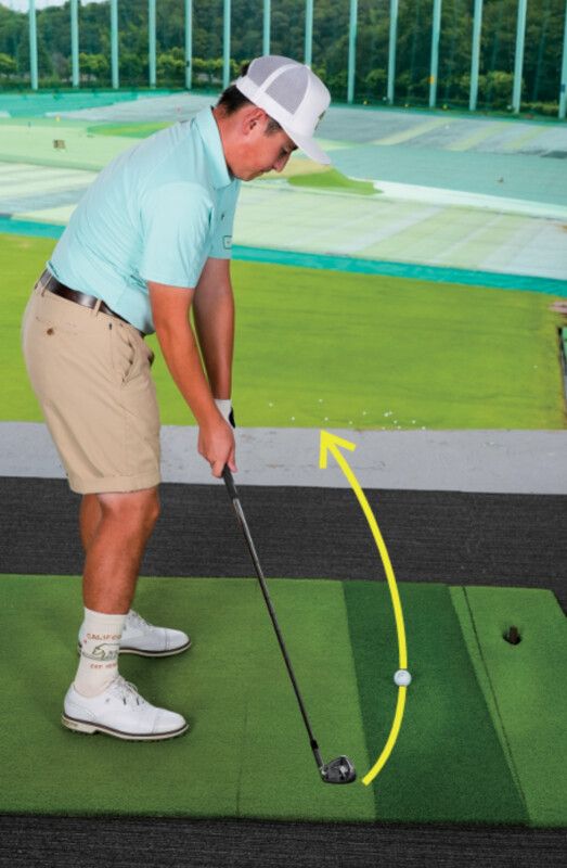 アイアンの飛距離を劇的に伸ばすテク！「インサイドアタック」とは…？