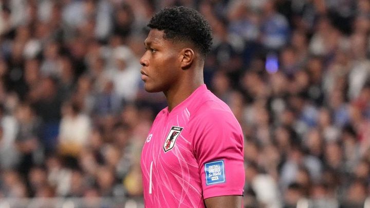 日本代表のプレーはエネルギーを消耗…日本代表守護神が所属する海外クラブの監督が言う