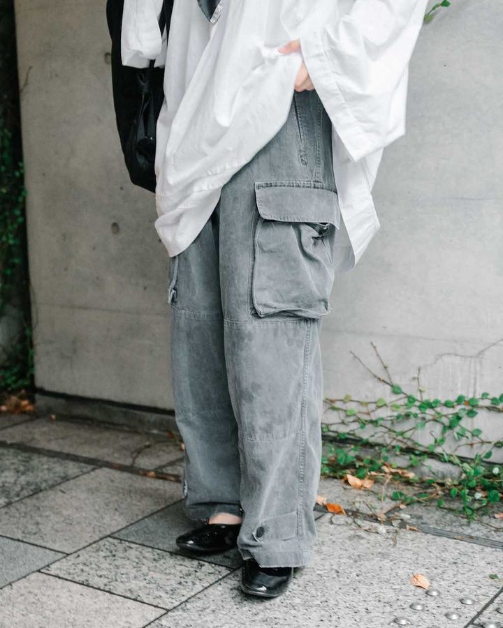 センス溢れる“秋デニム”スタイル5選。ゆったりシルエットやレイヤード活用が今っぽい【TOKYO SNAP】