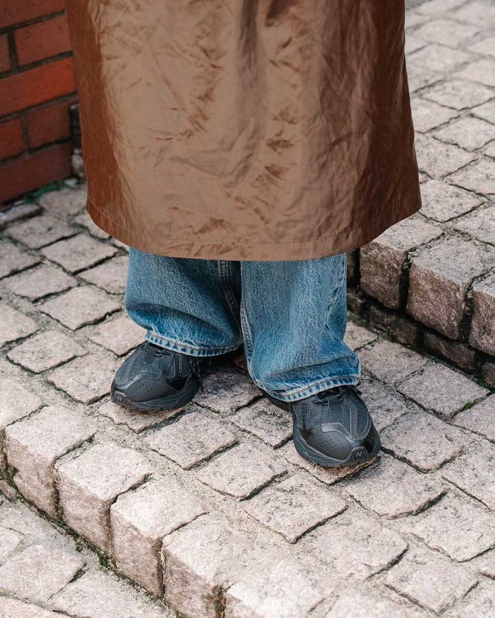 センス溢れる“秋デニム”スタイル5選。ゆったりシルエットやレイヤード活用が今っぽい【TOKYO SNAP】