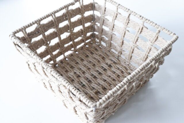 ダイソーのおすすめペーパーロープ収納（正方形）