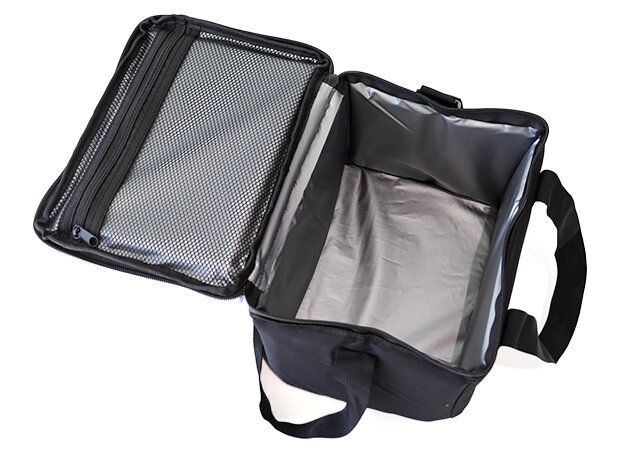 超保冷バッグの内部を公開