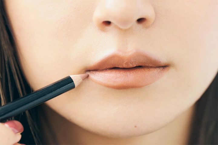 山本舞香のBeauty Script みちょぱ ベージュリップ HOW TO MAKE-UP