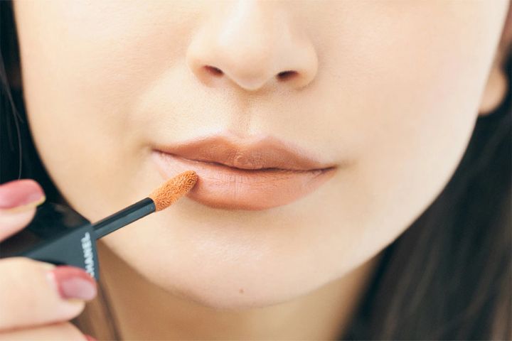 山本舞香のBeauty Script みちょぱ リキッドルージュ HOW TO MAKE-UP