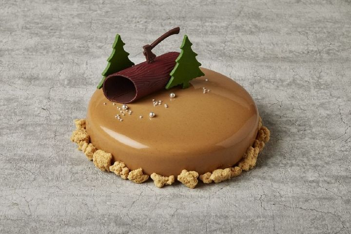 「アーモンド キャラメリア カラマンシーケーキ」 8500円