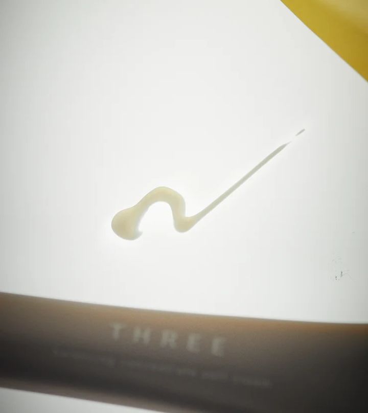 バランシング コンセントレート ソフト クリーム THREE 香り