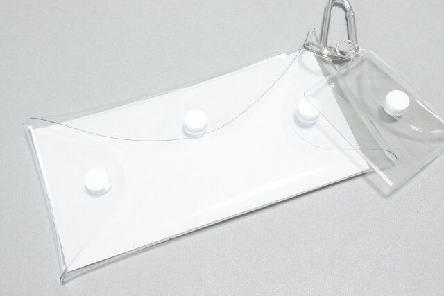 ダイソー カラビナクリアポーチ（ミニポーチ付）