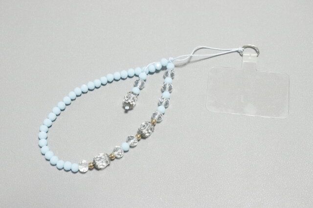 ダイソー ストラップカード付ガラスチェーン 高見え