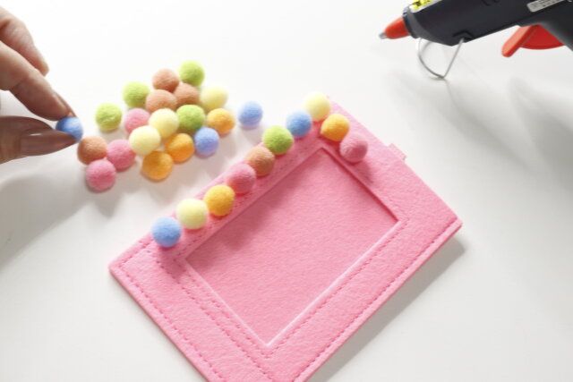 セリア フェルトカードケース デコレーション