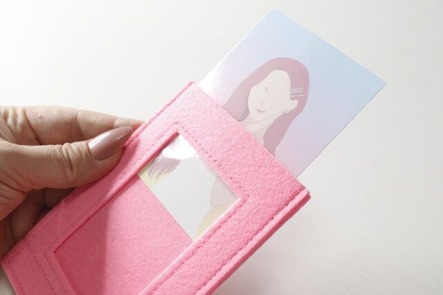 セリア フェルトカードケース