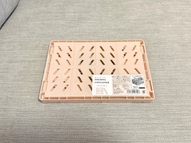 セリア 折りたたみコンテナ FOLDING CONTAINER