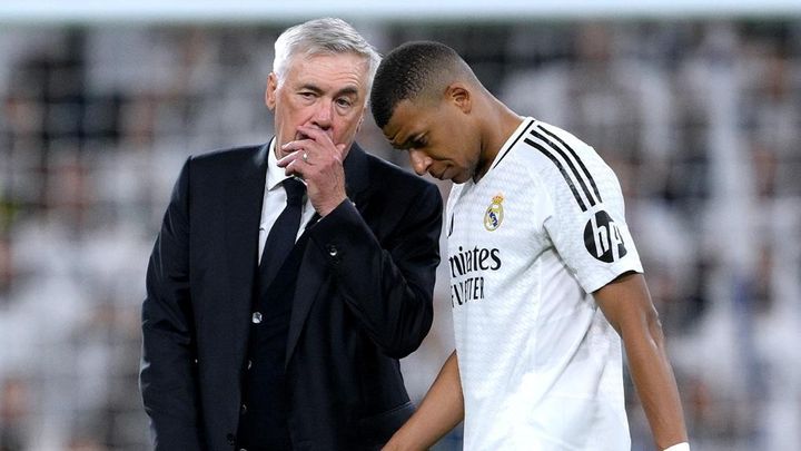 世界的スターは守備よりもゴールしろ！名将がポジション変更拒否