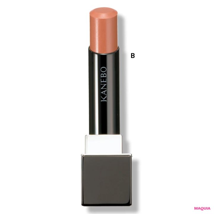 白石聖×ユニクロニットを着る日の洒落見えメイク。スフレヤーンには遊び心をプラス_7