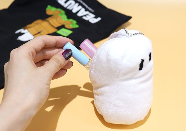 ゴーストポーチにも小物が入れられる