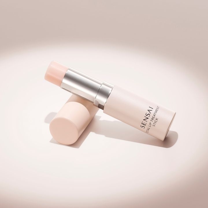 センサイ トータルリップトリートメントスティック