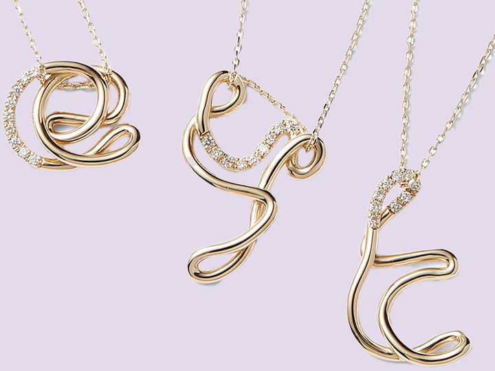 銀座和光限定のシャルロットシェネのイニシャルネックレス