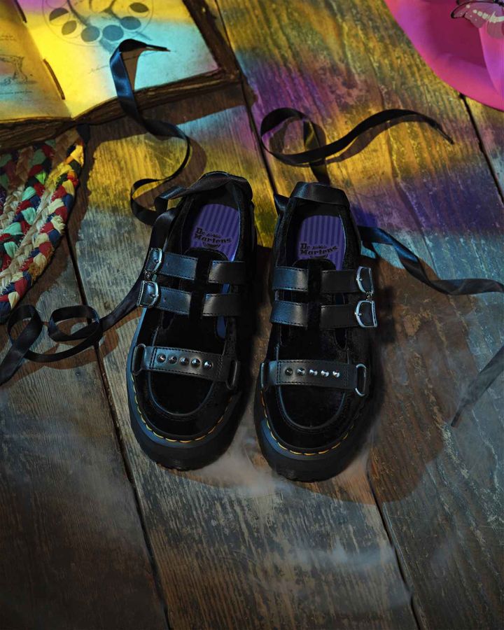 画像3: ドクターマーチンが『ウェンズデー』とコラボ