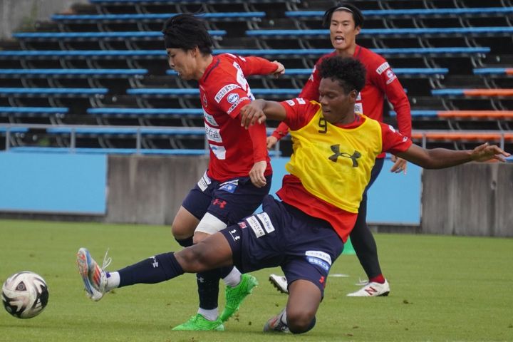 J1昇格PO圏内進出を狙うJ2いわきFC！成長を重ねる今季加入のFWブワニカ啓太「3連勝を目指して残りをやっていければ」