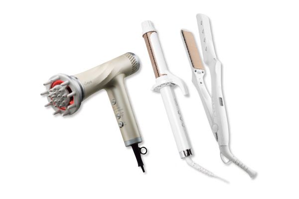 【左】YA-MAN TOKYO JAPAN リフトドライヤー 【中】絹女〜KINUJO〜 カールアイロン 【右】絹女〜KINUJO〜 ストレートアイロン