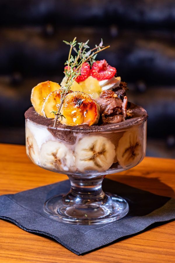 「ショコラ・バナン」1600円は唯一年中提供しているメニュー