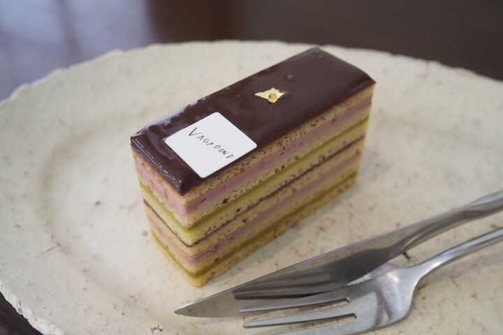 葉っぱの形のアップルパイに心ときめく♪ 小田原の住宅街に潜む隠れ家パティスリー「ヴァガボンド洋菓子店」