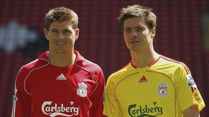 リヴァプール、adidasと「年間118億円」の巨額契約締結へ！13年ぶり“復縁”…NIKEユニフォームは5年で終了