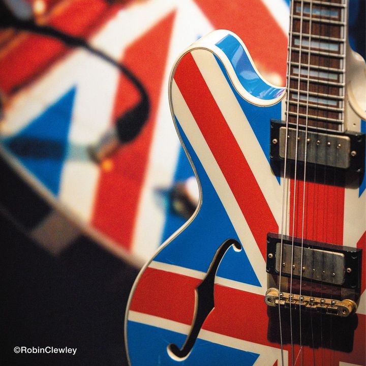 リヴ・フォーエヴァー：オアシス30周年特別展