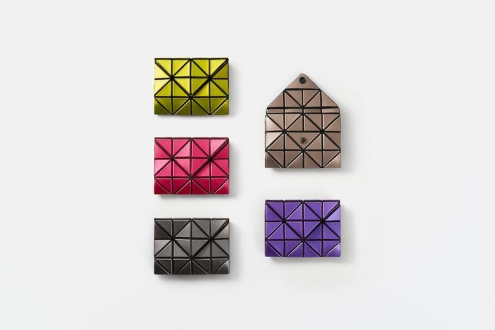 Wallet ¥20,900(H85 x W115) カラー_YELLOW, PINK, GUNMETAL, LIGHT BROWN, PURPLE