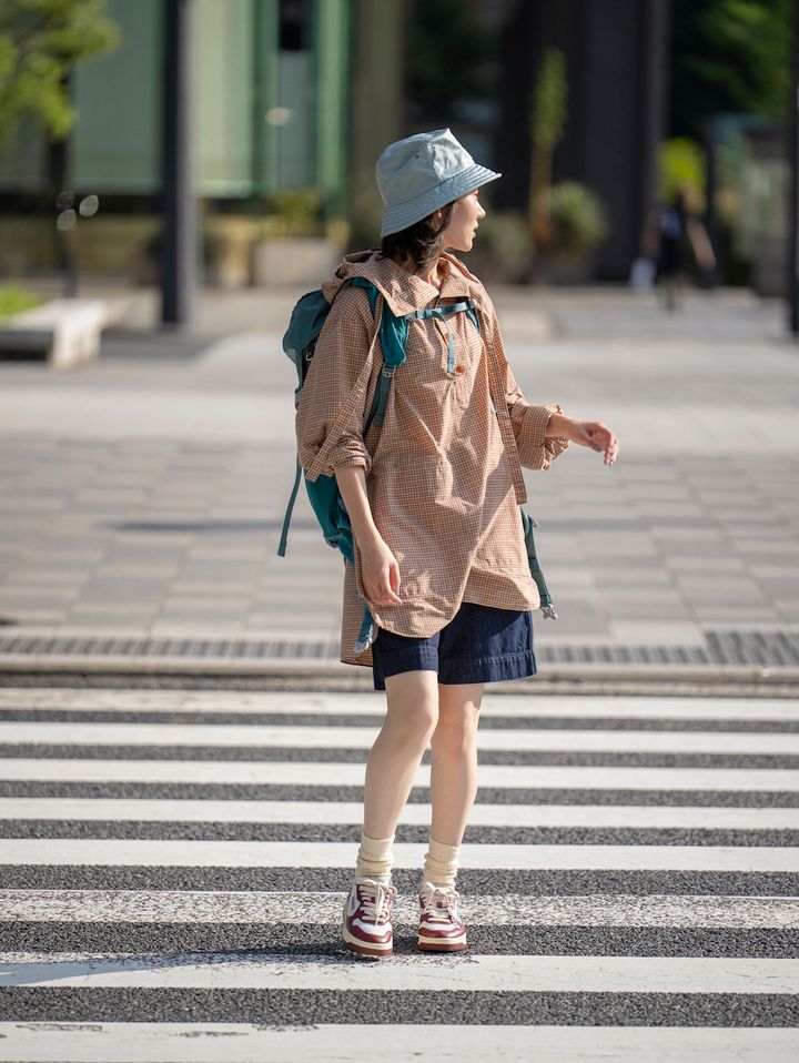 大人女性が持ちたいレディースリュック6選と「きれいめ」「カジュアル」向けおすすめコーデ例