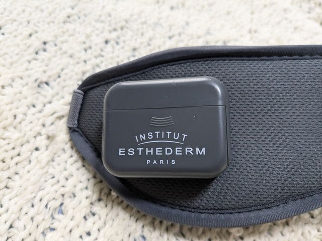 &ROSY(アンドロージー)2024年12月号