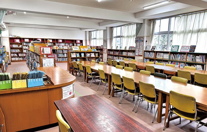 photo：モデル校の本山第二小学校