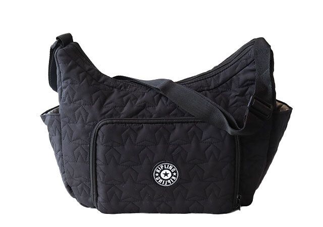 Kipling 整理上手な8ポケット 星柄キルティングバッグ 正面デザイン