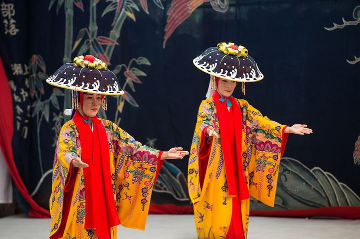 奉納芸能の演目のひとつ「しきた盆」