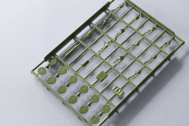  セリアのジオラマ軍人3