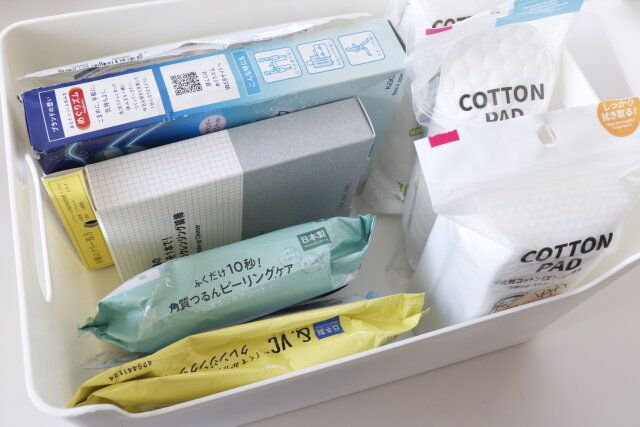 ダイソーのプチプラ取り出しやすい小物収納ケース