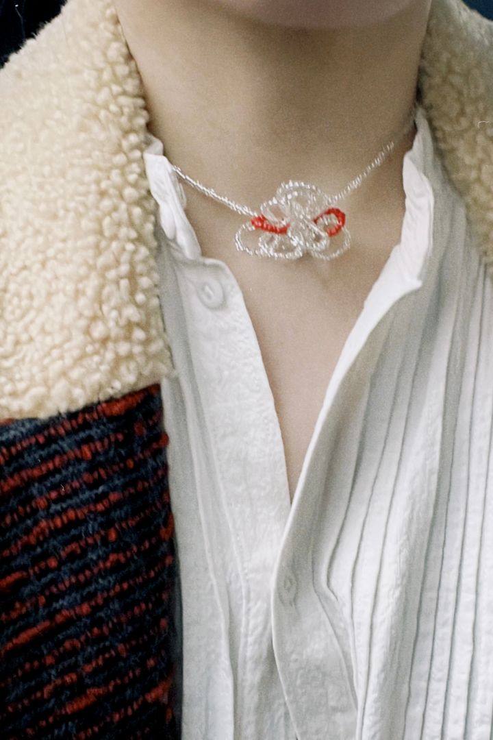 2024秋冬ネイルトレンド◇ ホリデーシーズンが楽しくなるおすすめネイルカラー【ささやかですてきなもの 大谷有紀 vol.210】